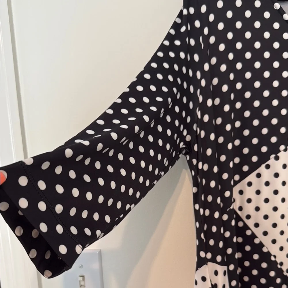 IC COLLECTION Black and White 3/4 Sleeve Dress - Picture 3 of 9